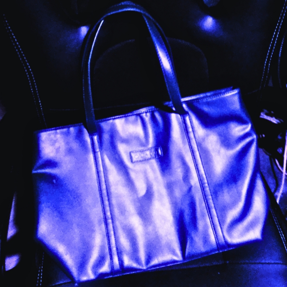 Like new tote purse